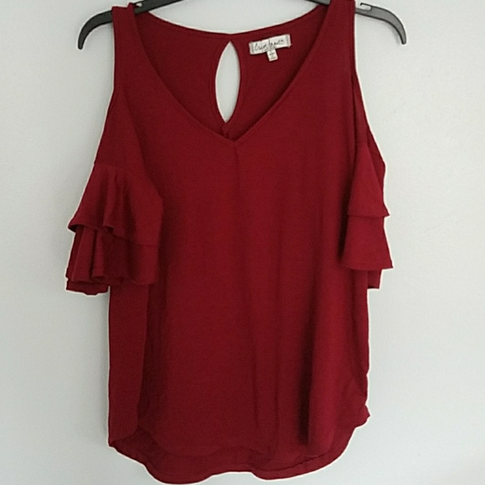 Open shoulder shrit